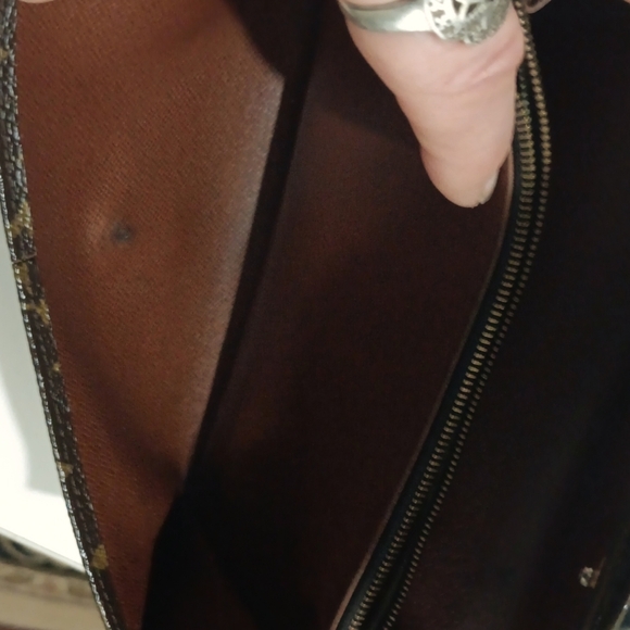 Louis Vuitton Vestiaire Collection Vtg Wallet Long Women's Brn EUC - Picture 10 of 10